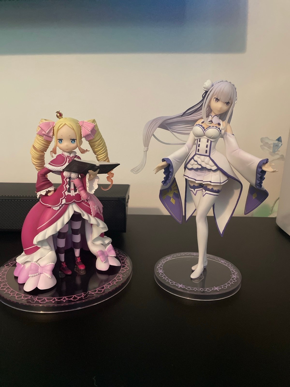 Re zero Beatrice and Emilia Figure