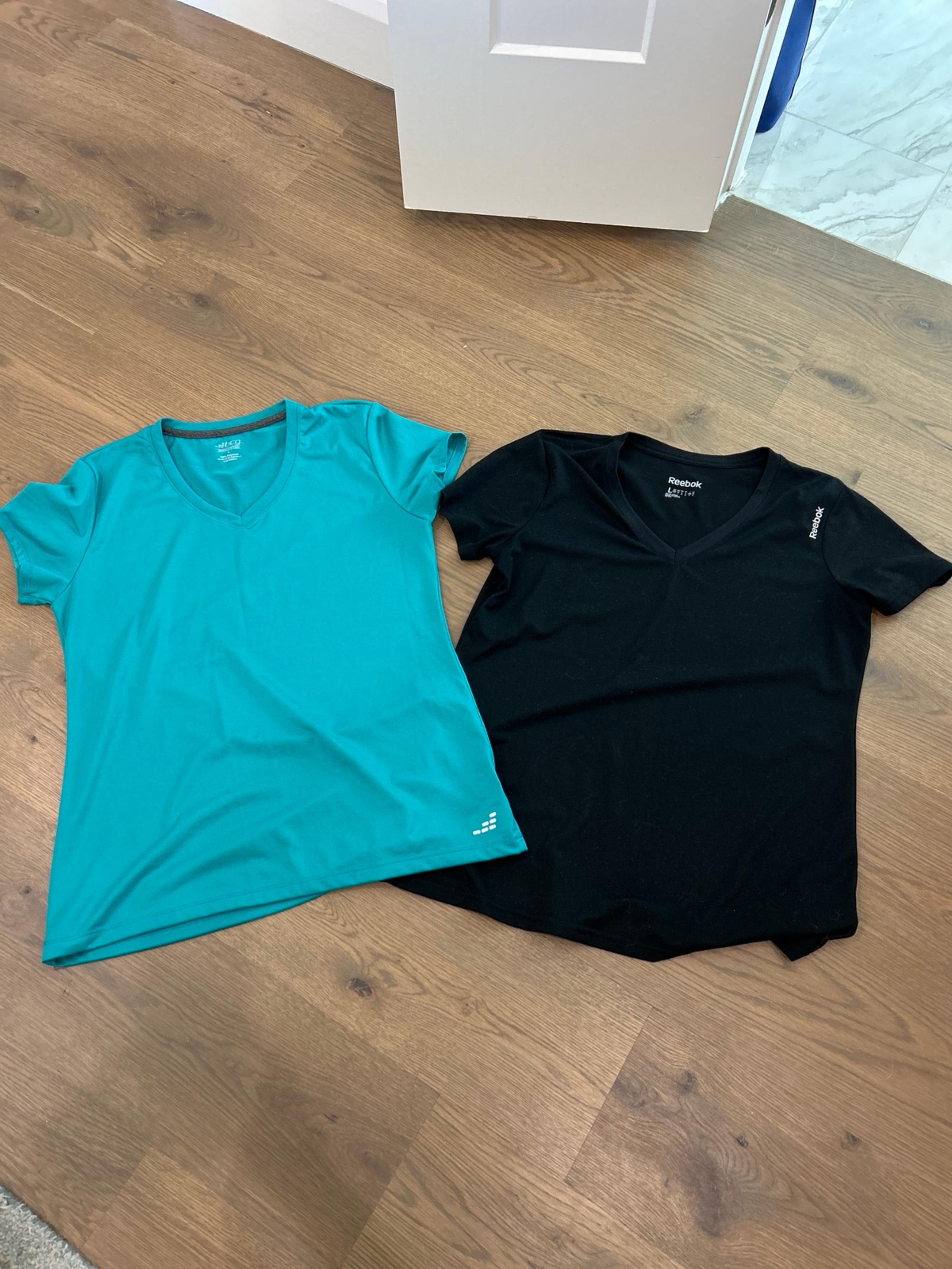 2 tops Reebok Women's Dri Fit Classic Tee