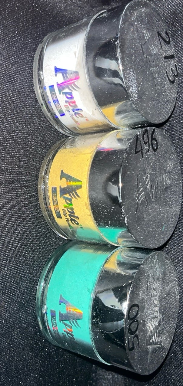Dip powder