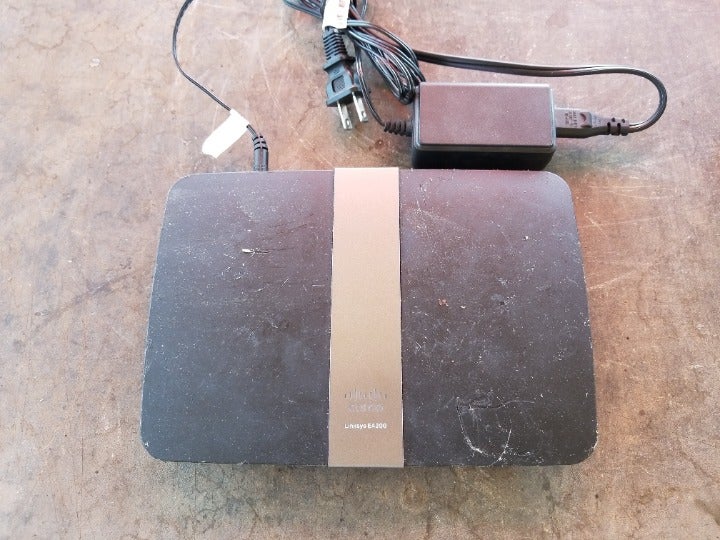 Cisco Linksys E4200 Dual-Band Wireless-N