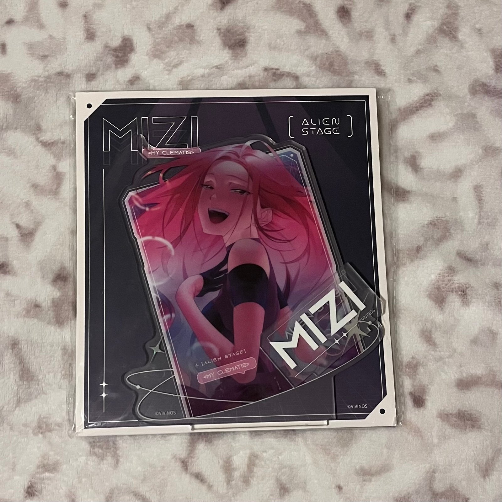 Alien Stage Mizi Bust Acrylic Stand