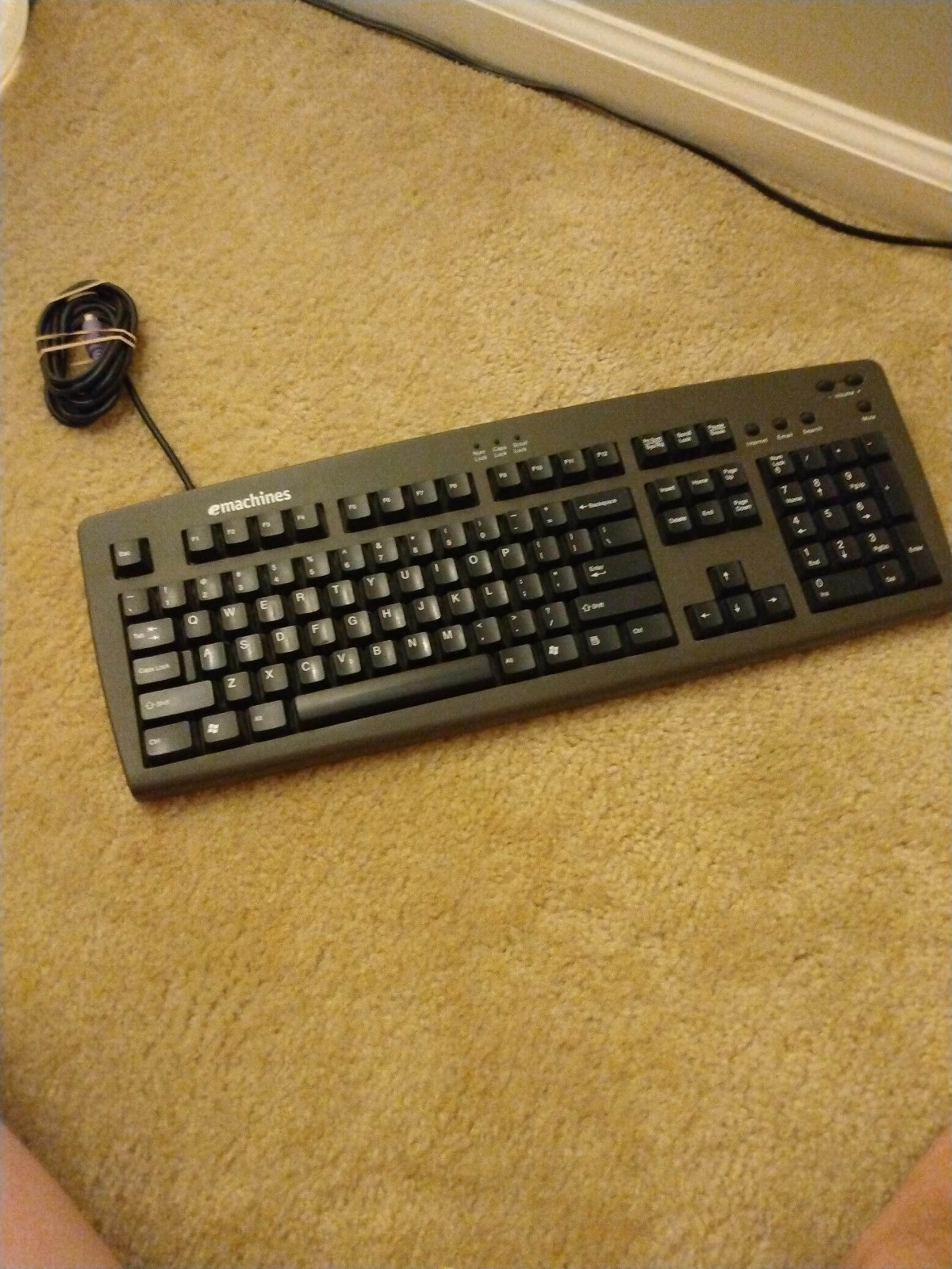 eMachines KB-9908 Wired Keyboard