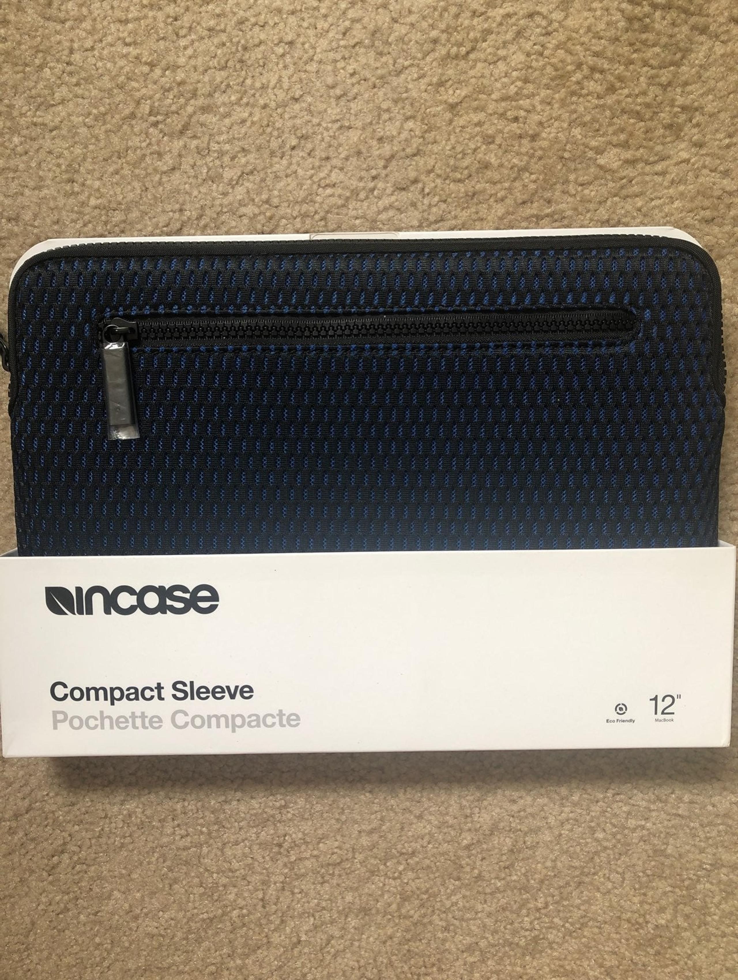 Incase Compact Sleeve 12" Blue