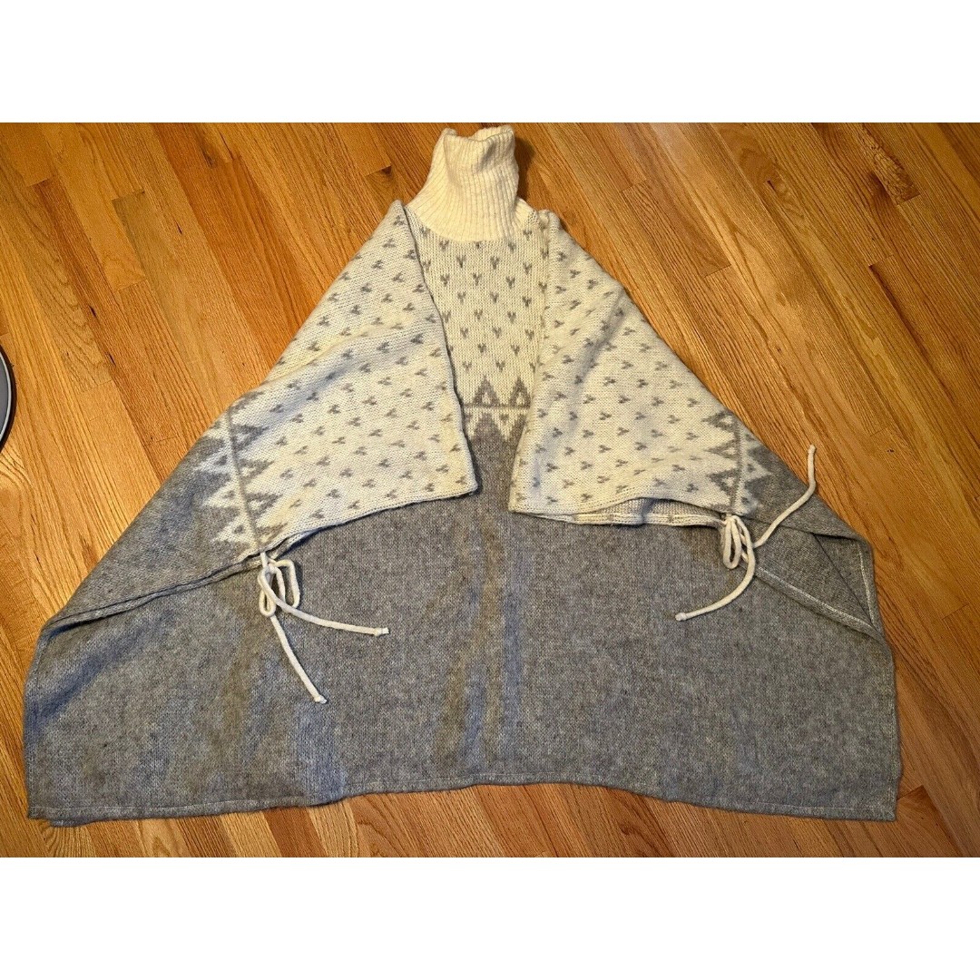Vintage Hilda Ltd 100% Wool Cape Pancho Womens One Size Only NWT