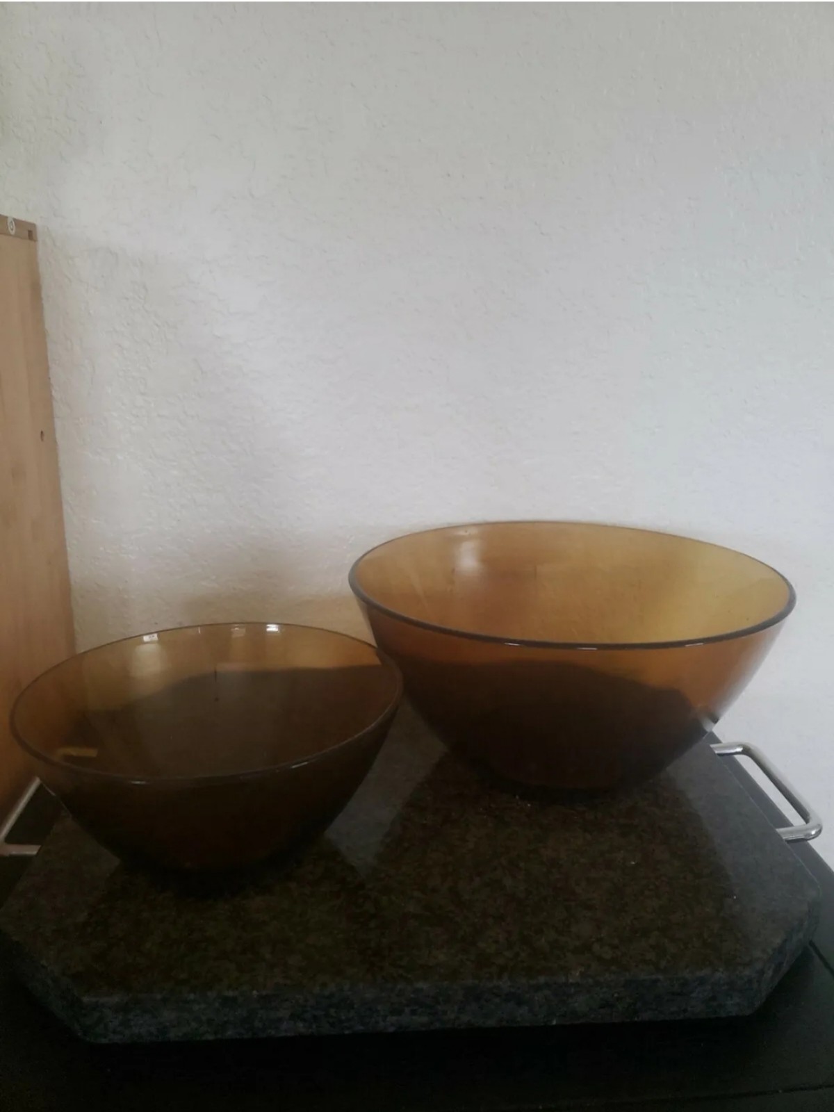 Amber serving bowls 9 and 7