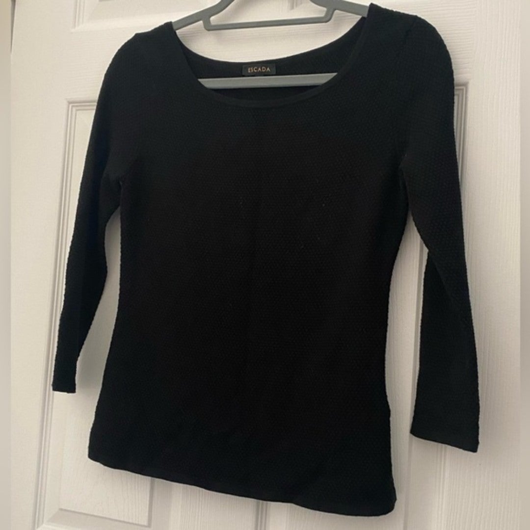 NWOT Escada 3/4 sleeve top Black S