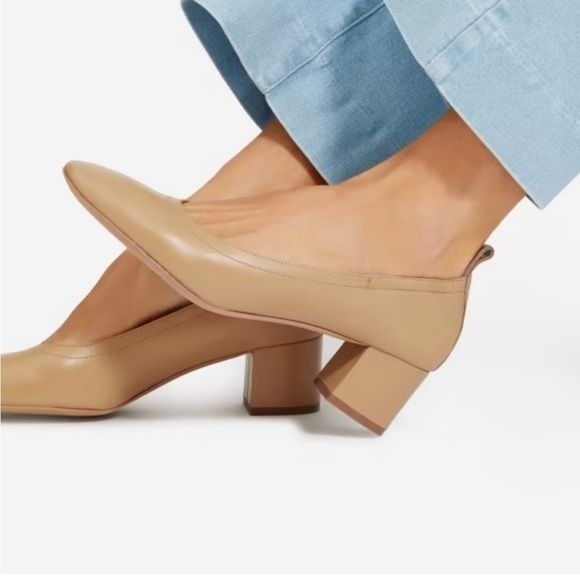 Everlane Italian Leather Day Heel Light Taupe Tan Size 8.5 NEW