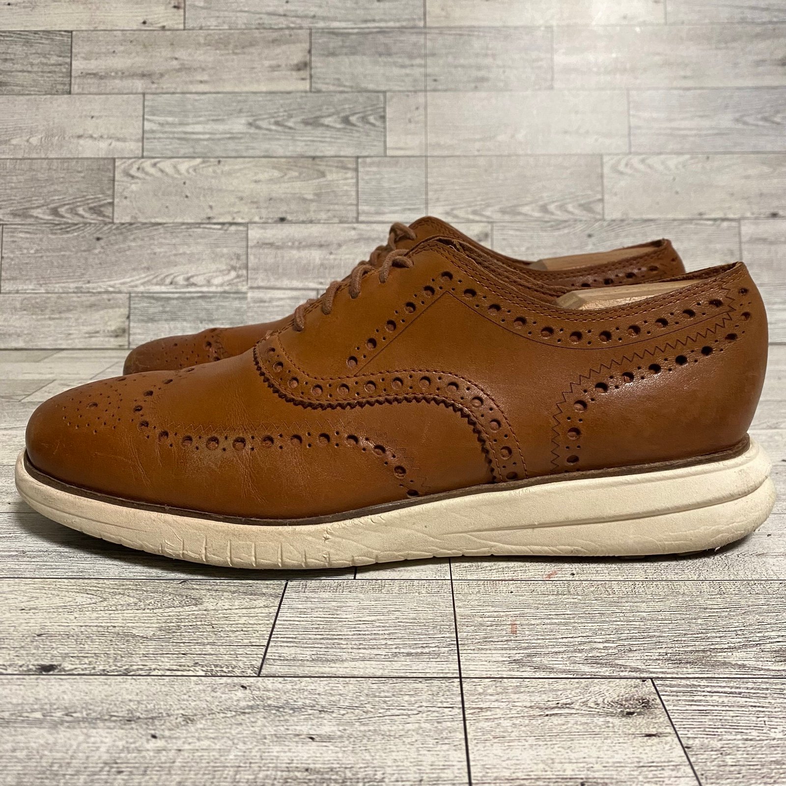 Men’s Cole Haan Brown Leather Wingtip Oxfords Lace Up Sneakers Size 9