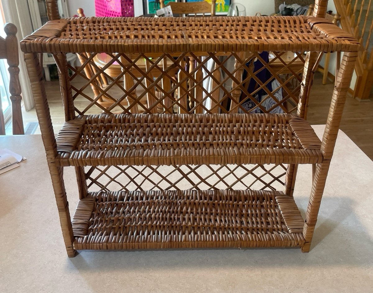 Vintage Rattan wall hanging shelf tan