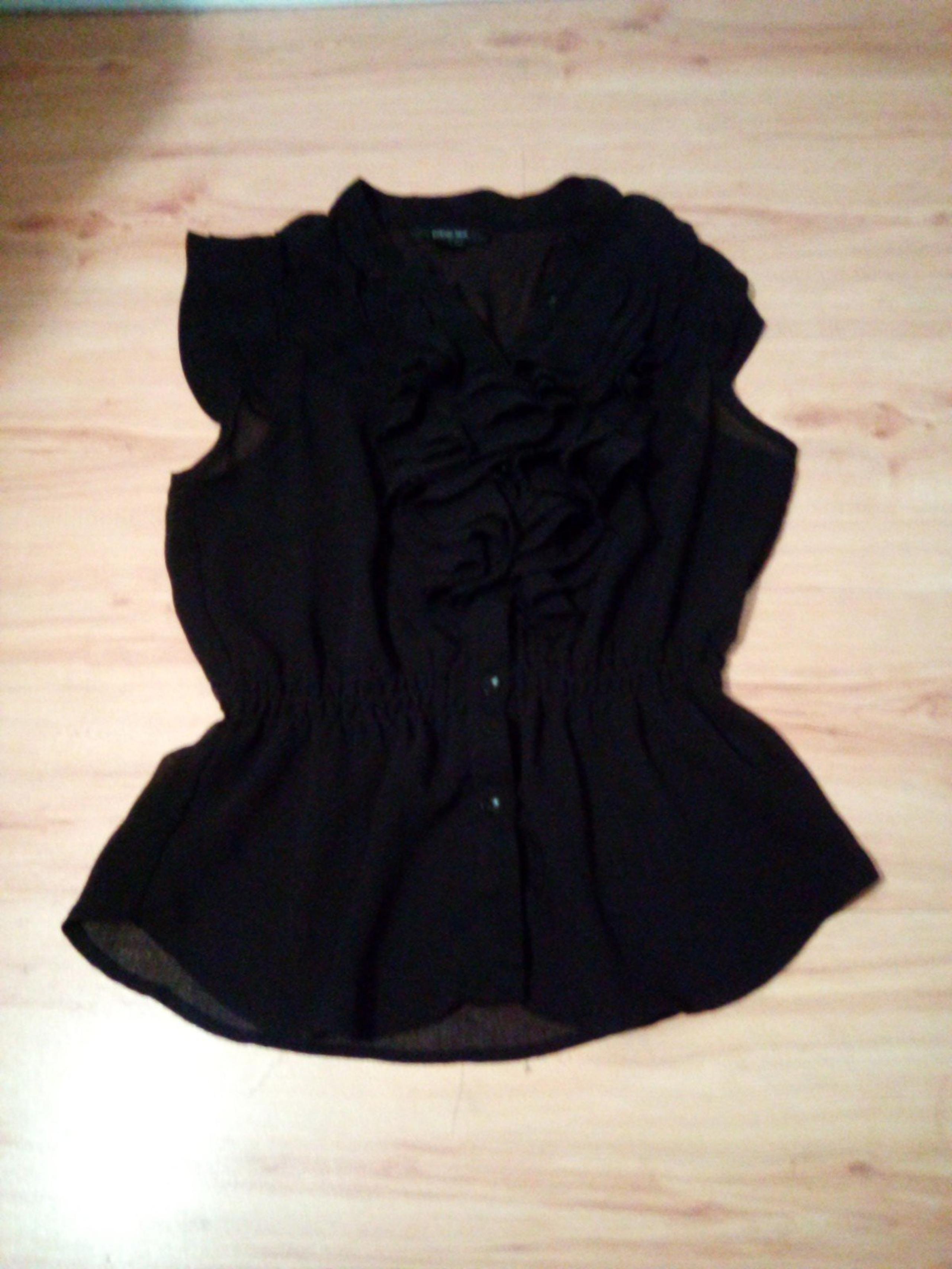 Paper tee black sleeveless ruffle front button-up blouse