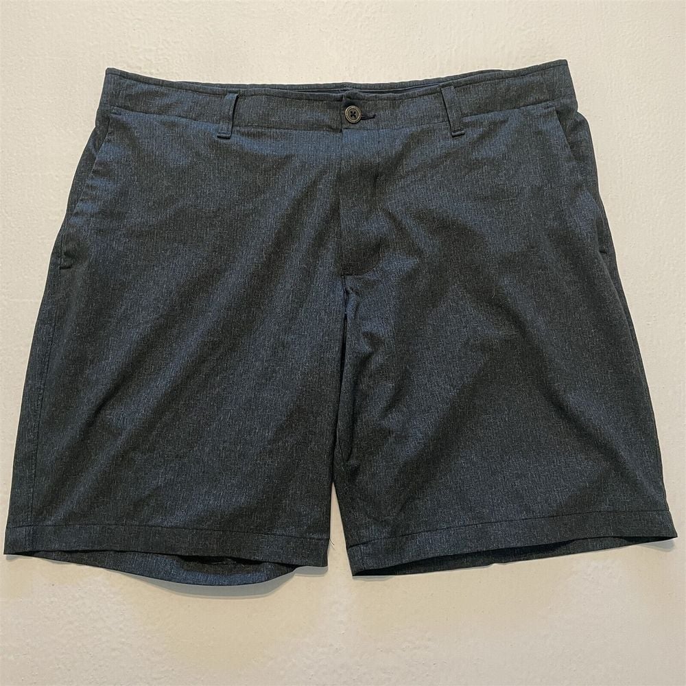 Under Armour 40 x 9 Gray Heather Vented Showdown Performance Golf Shorts UM8812
