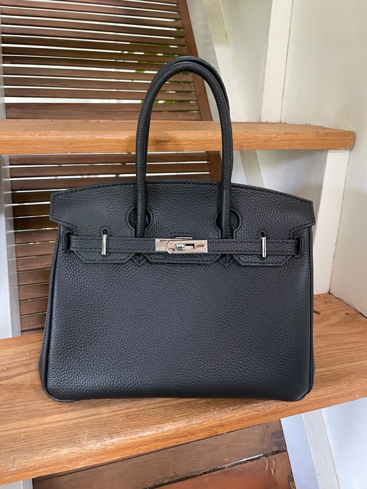 Leather bag black