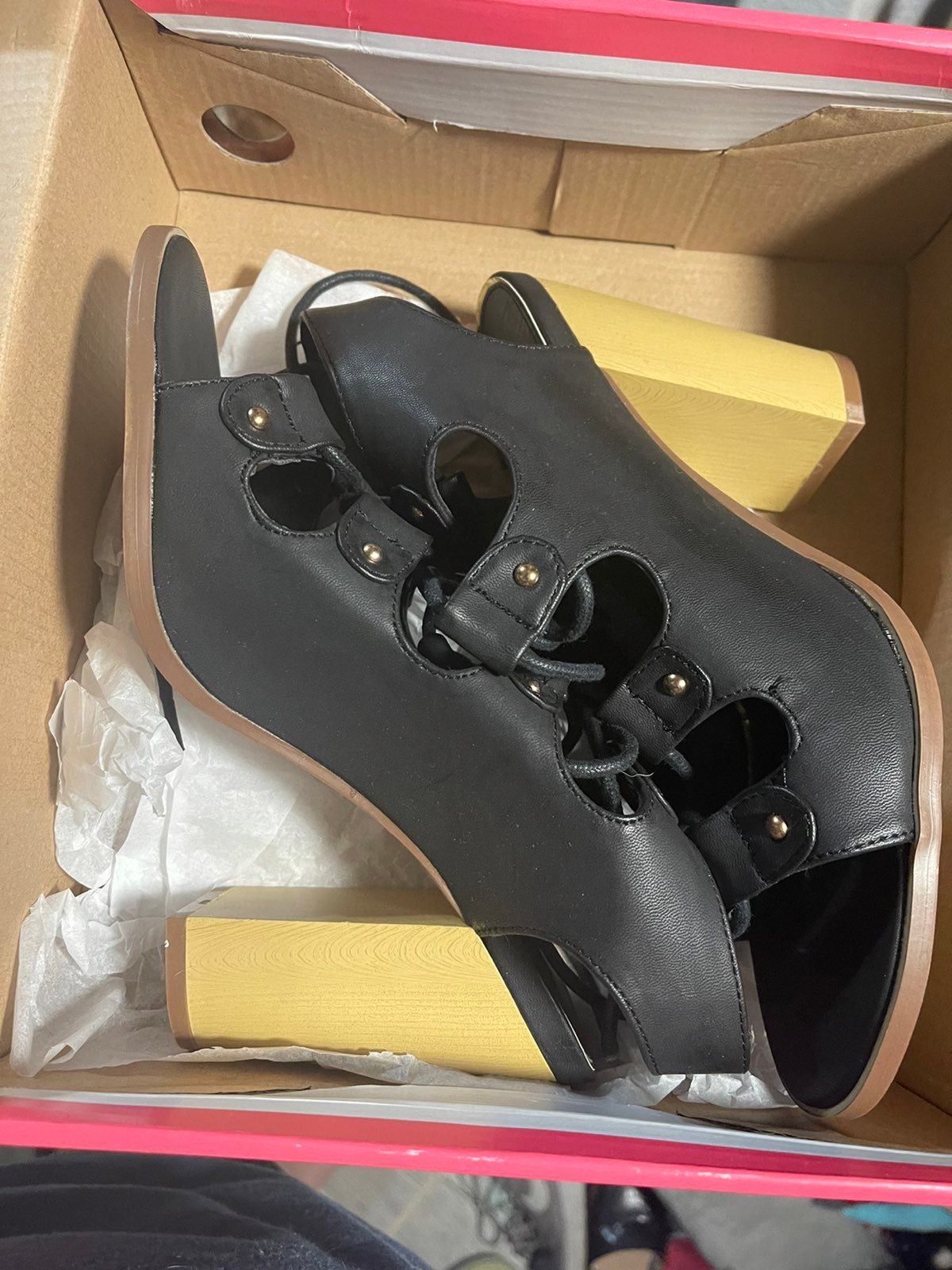 Charlottw russe heels