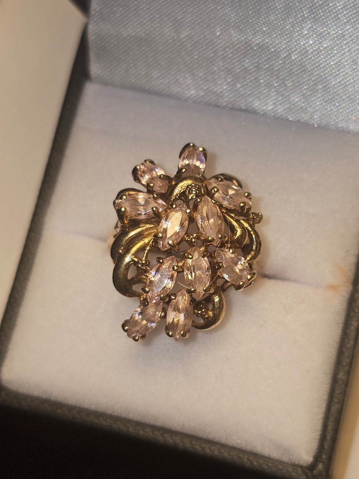 10K Yellow Gold Ring with Pink Stones