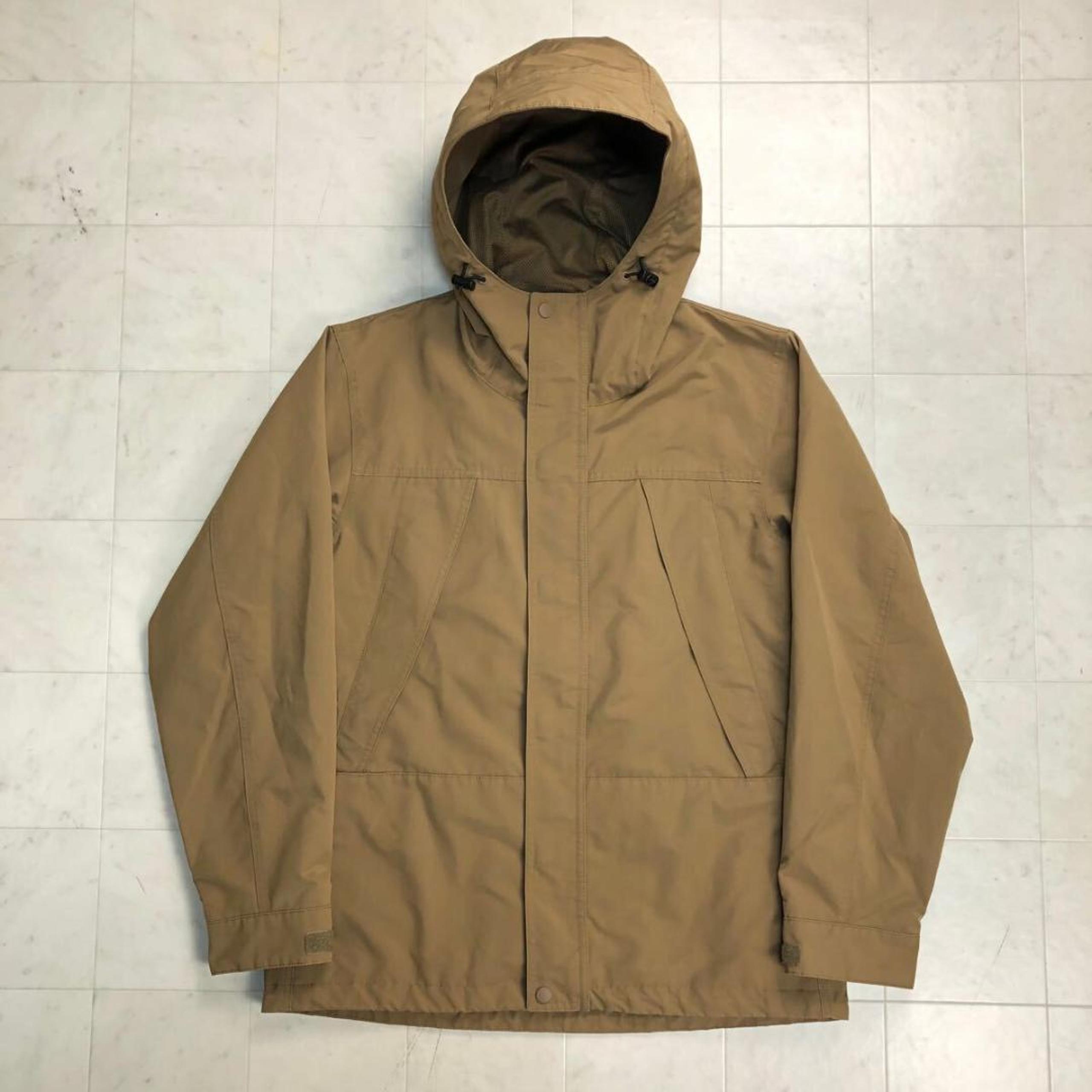 UNIQLO Mountain Parka for Men, Size M, LK-484
