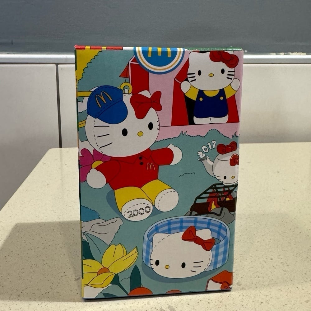 Hello Kitty | Snoopy - McDonald’s Canada Collector’s Glass Cup [NEW/SEALED]