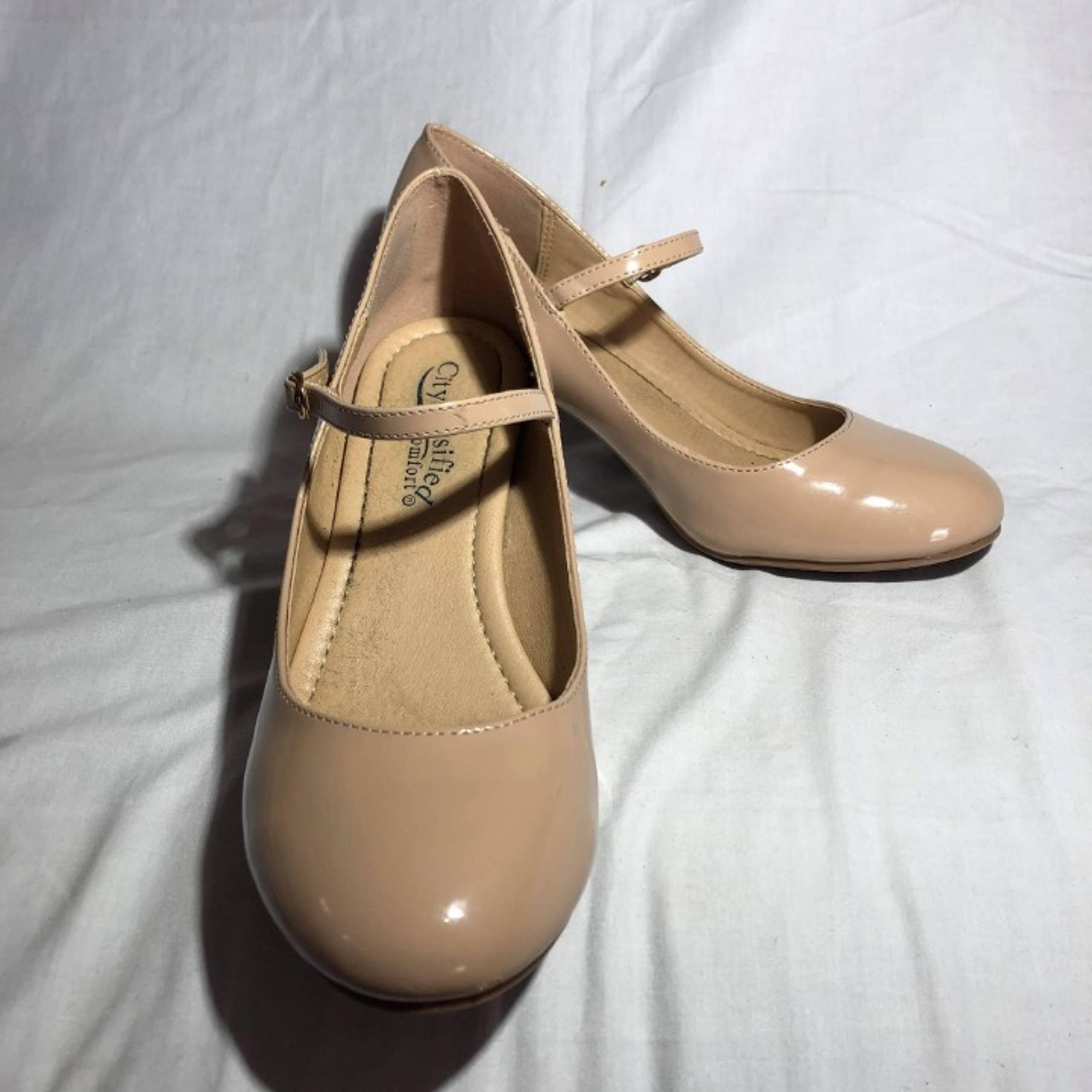 City Classified Comfort Yoko Ankle Strap Buckle Heel For Women Size 8