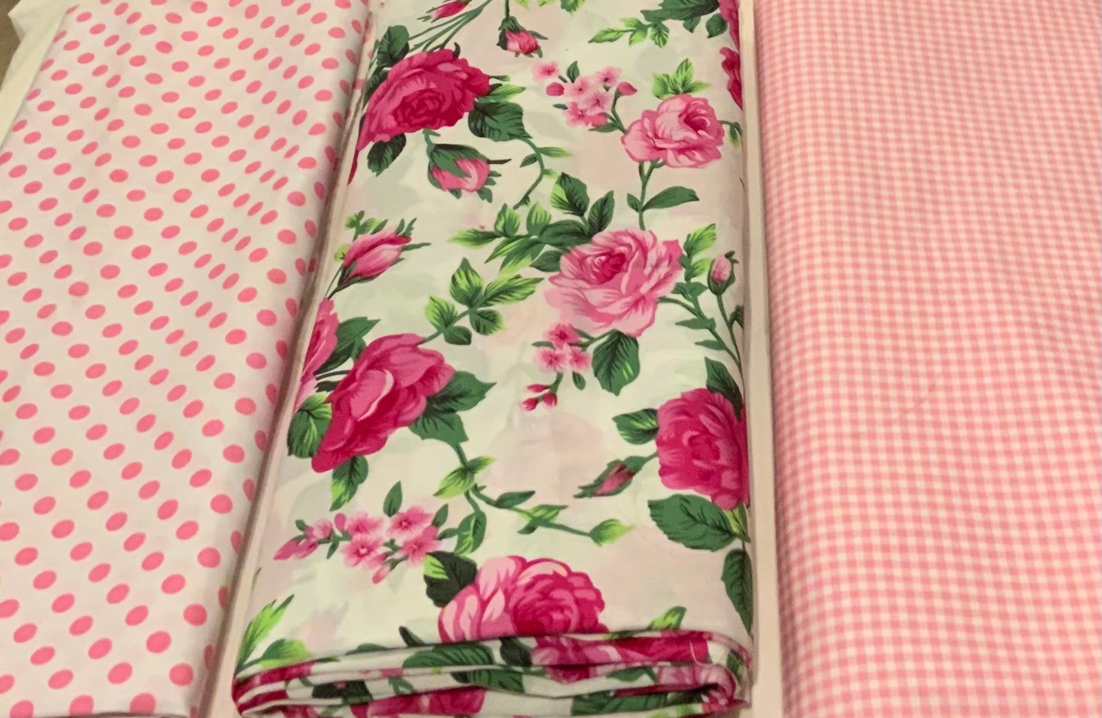 Pink Fuchsia Roses / combine with polka ot gingham fabric (will get 4yards )