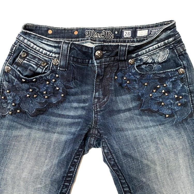 MISS ME SIGNATURE CUFFED CAPRI JEANS 28