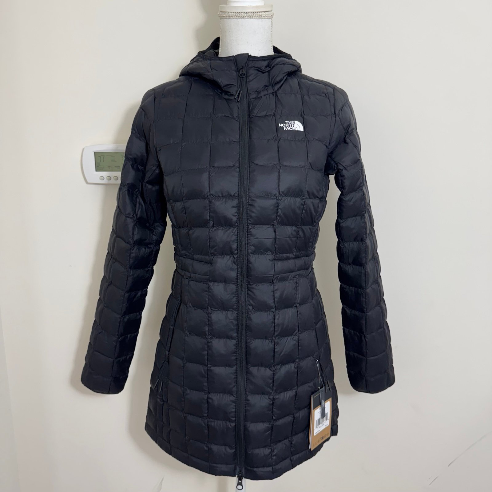 The North Face Women’s ThermoBall Eco Parka Hooded Insulated Coat TNF Black Sz S