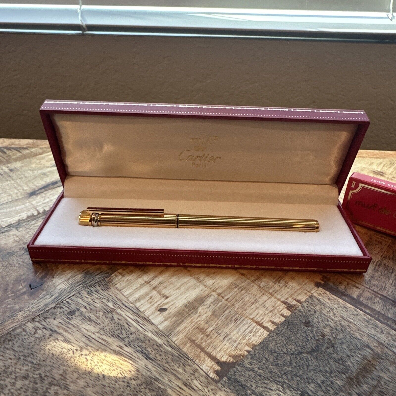 18K Gold Cartier Must de Cartier Fountain Pen w/ Box