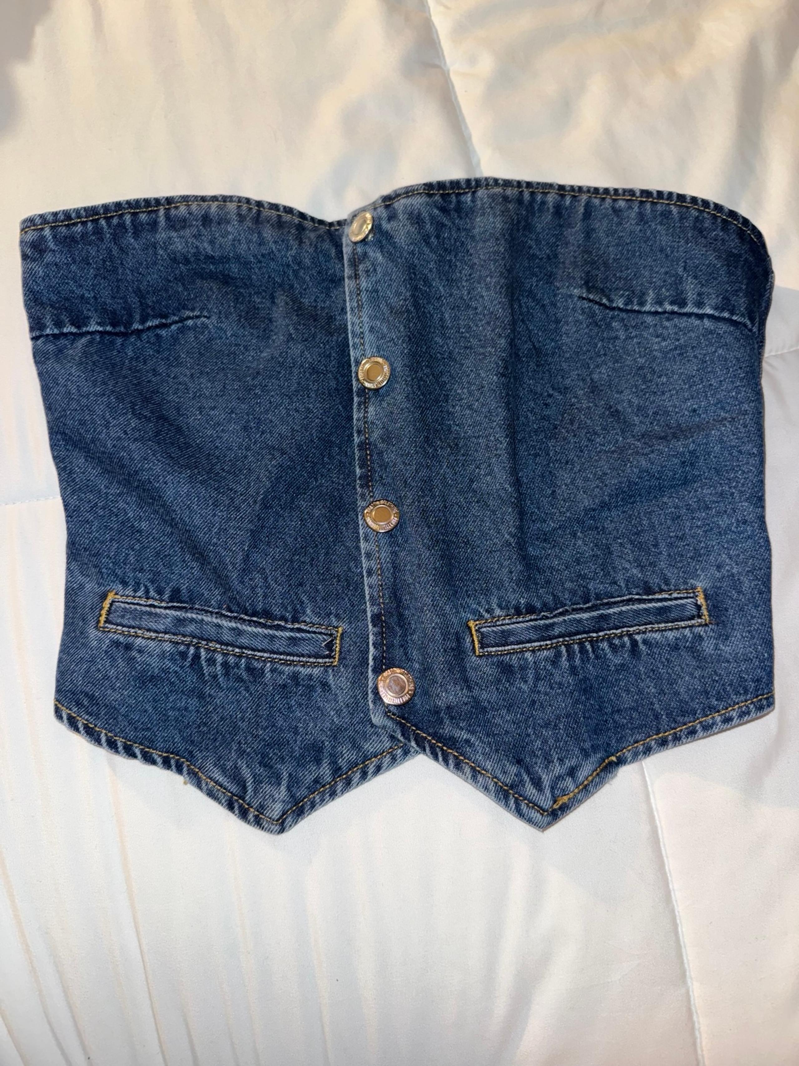 Demi strapless top