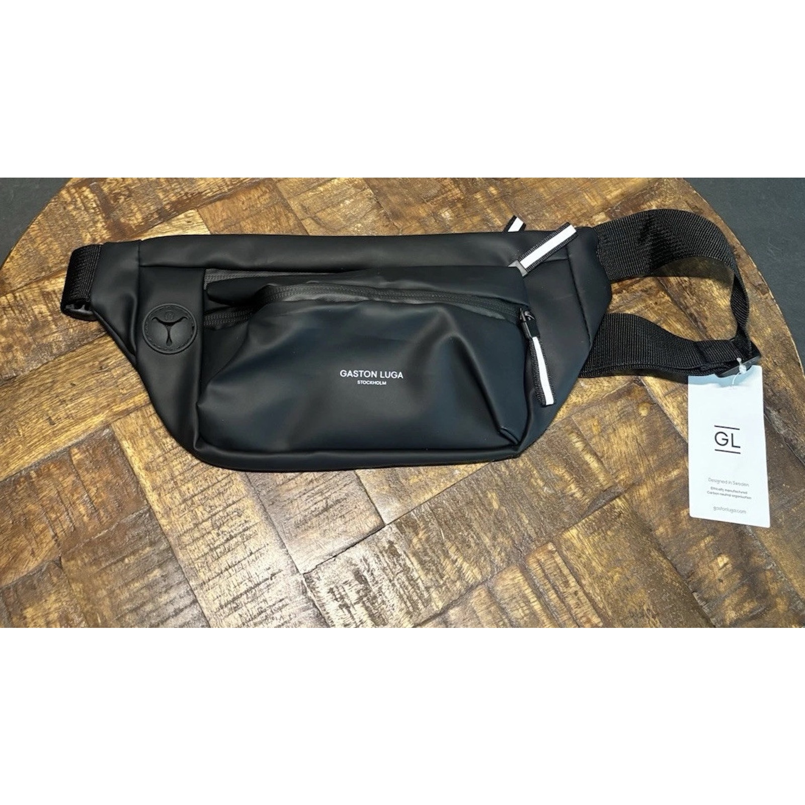 GASTON LUGA Black Spläsh Hip Pack Crossbody Bag Fannypack 59 MSRP Brand New