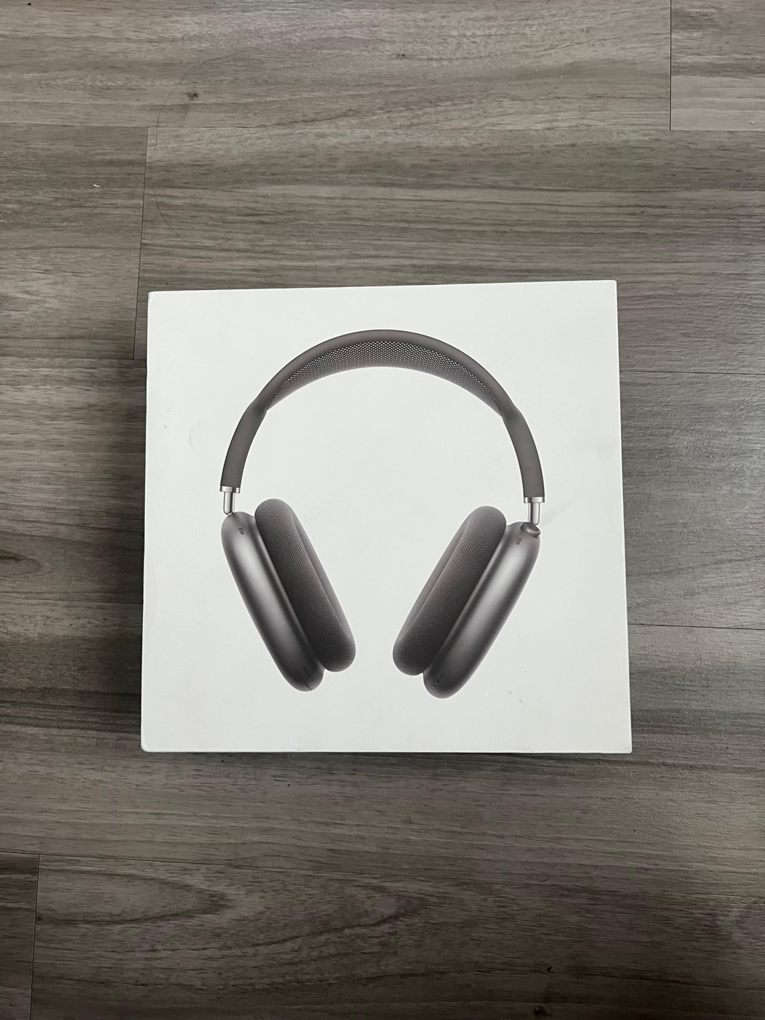 AirPods Max
