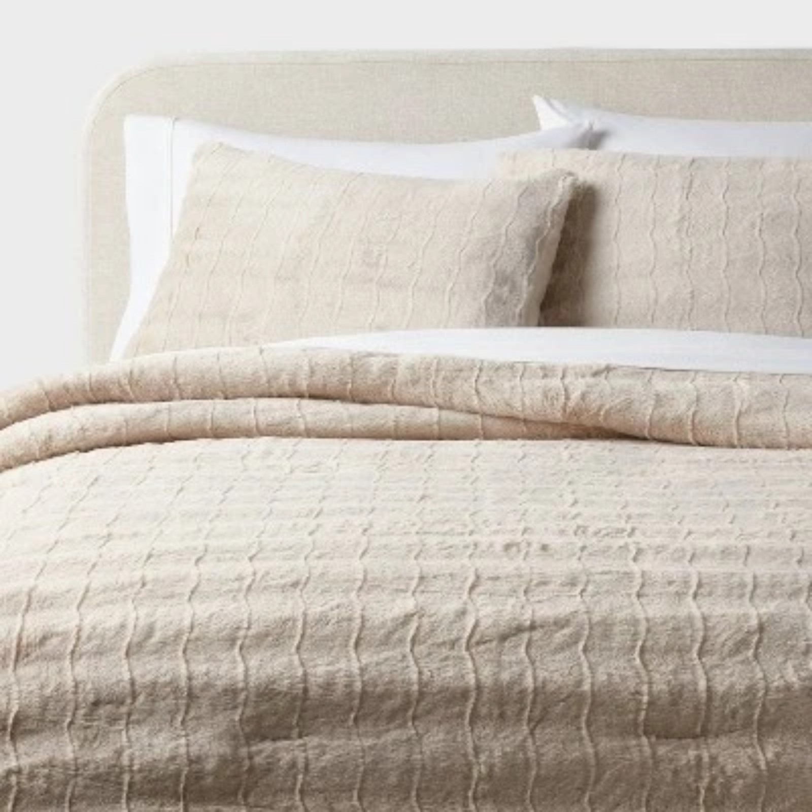 Full/Queen Sculpted Faux Fur Comforter and Sham Set Khaki - Threshold