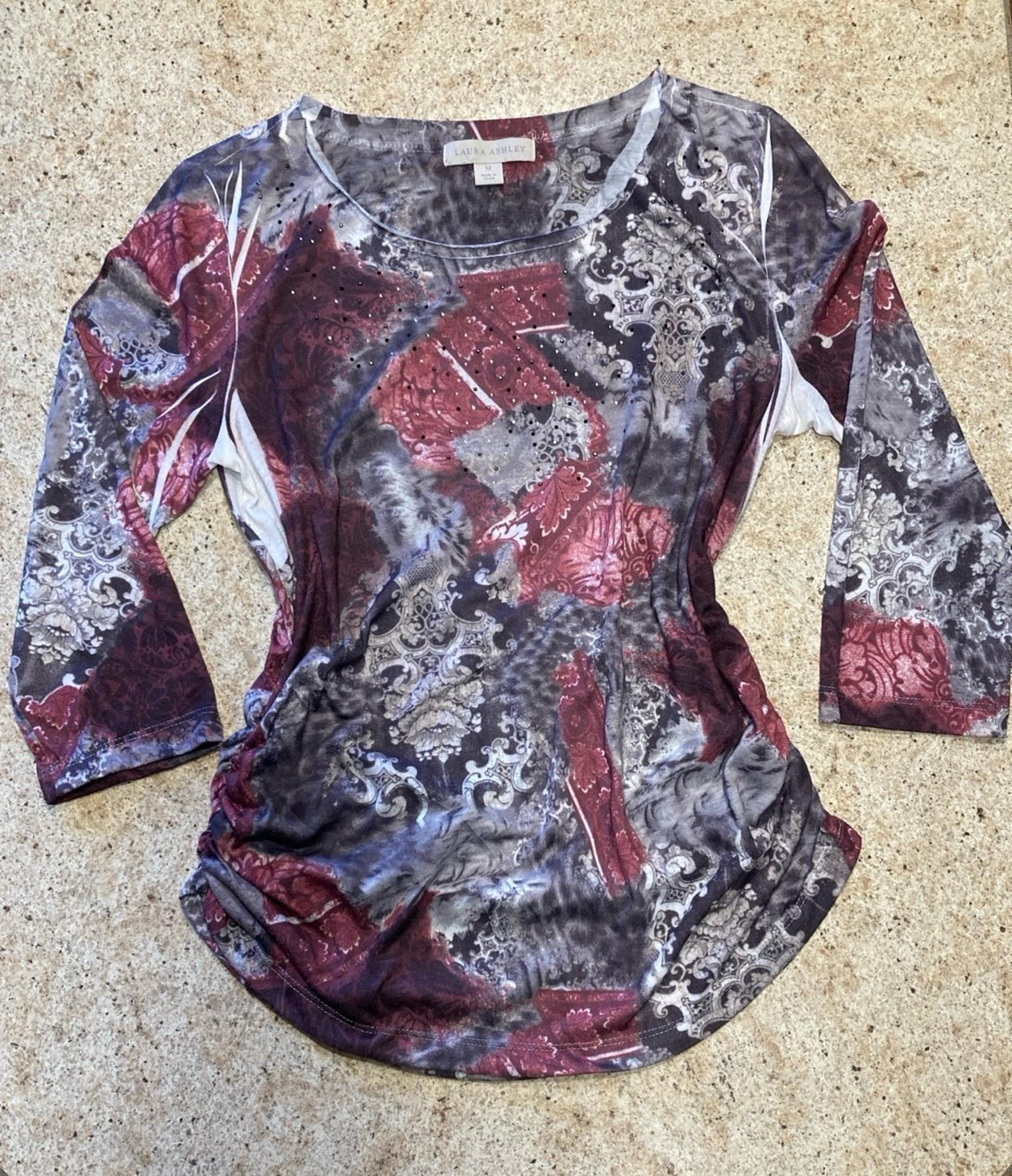NEW Y2K Med Laura Ashley Rhinestones & Ruched Sides 3/4 Sleeves Knit Shirt Top