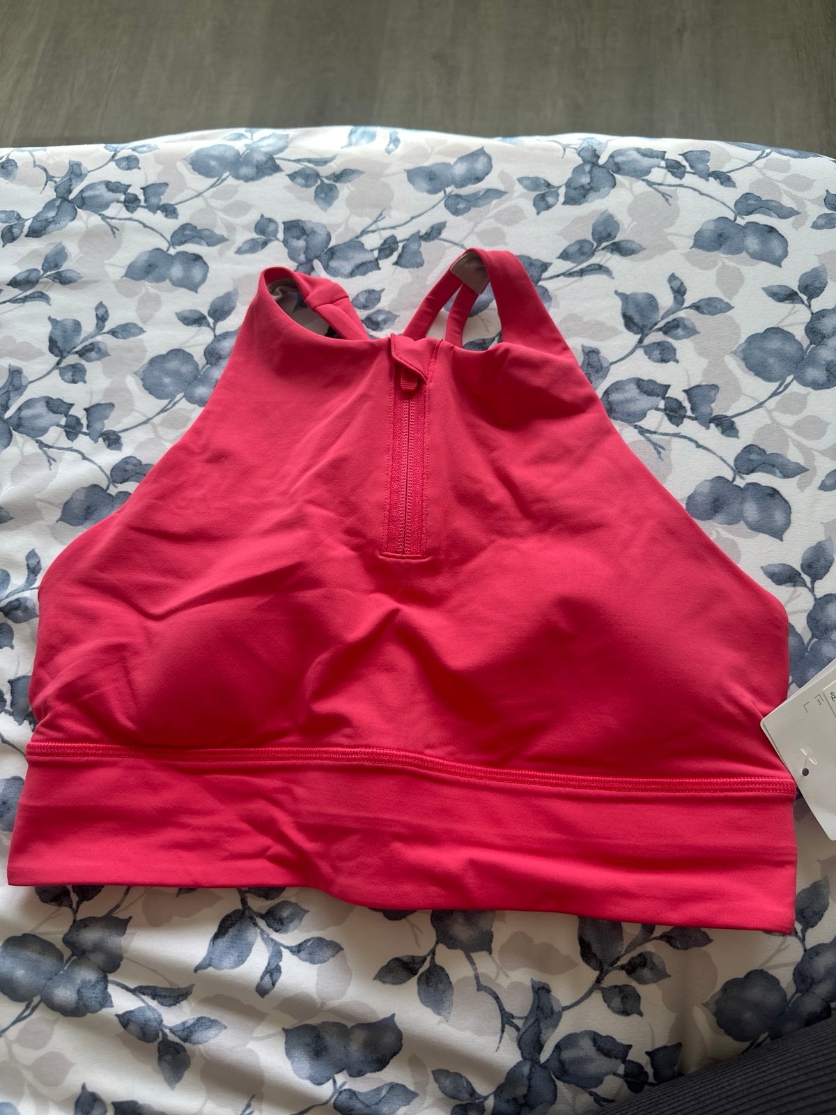 Brand New Lululemon Energy High Neck LL Bra size 8
