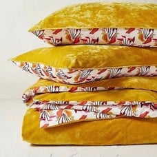 Full/Queen Reversible Velvet Comforter Sham