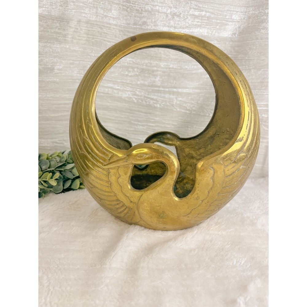 Vintage Brass Swan Vase - Elegant Home Decor Accent Piece
