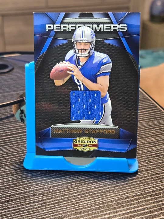2009 Donruss Gridiron Gear Performers Jerseys #2 Matthew Stafford/250