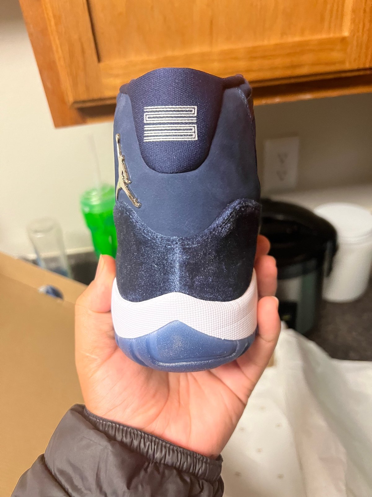 Jordan 11 high navy suede