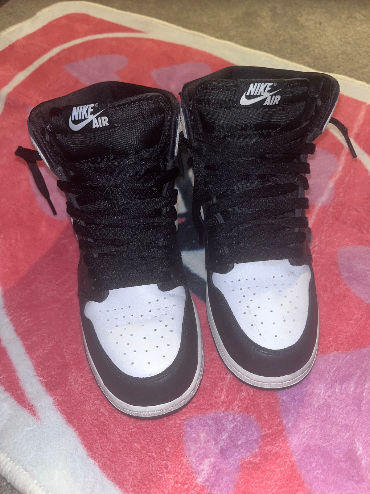 Air Jordan 1 Mid “Panda” – Boys Size 7