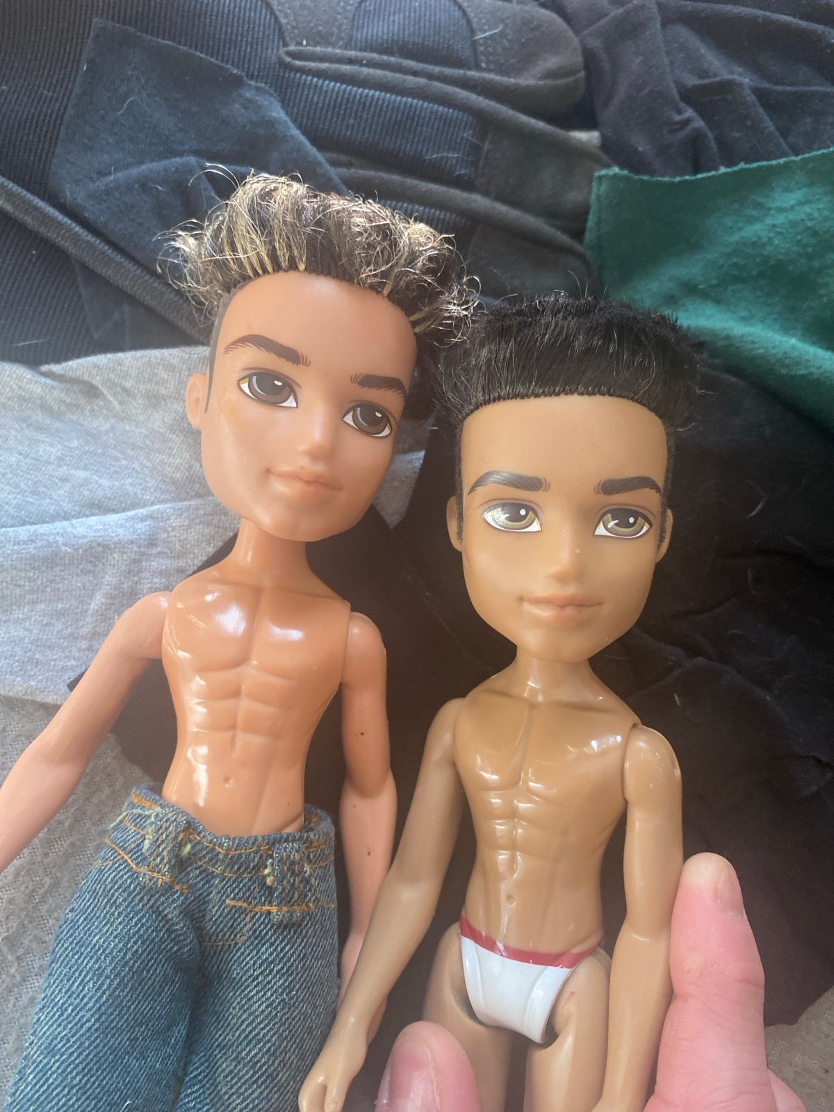On hold Bratz boys