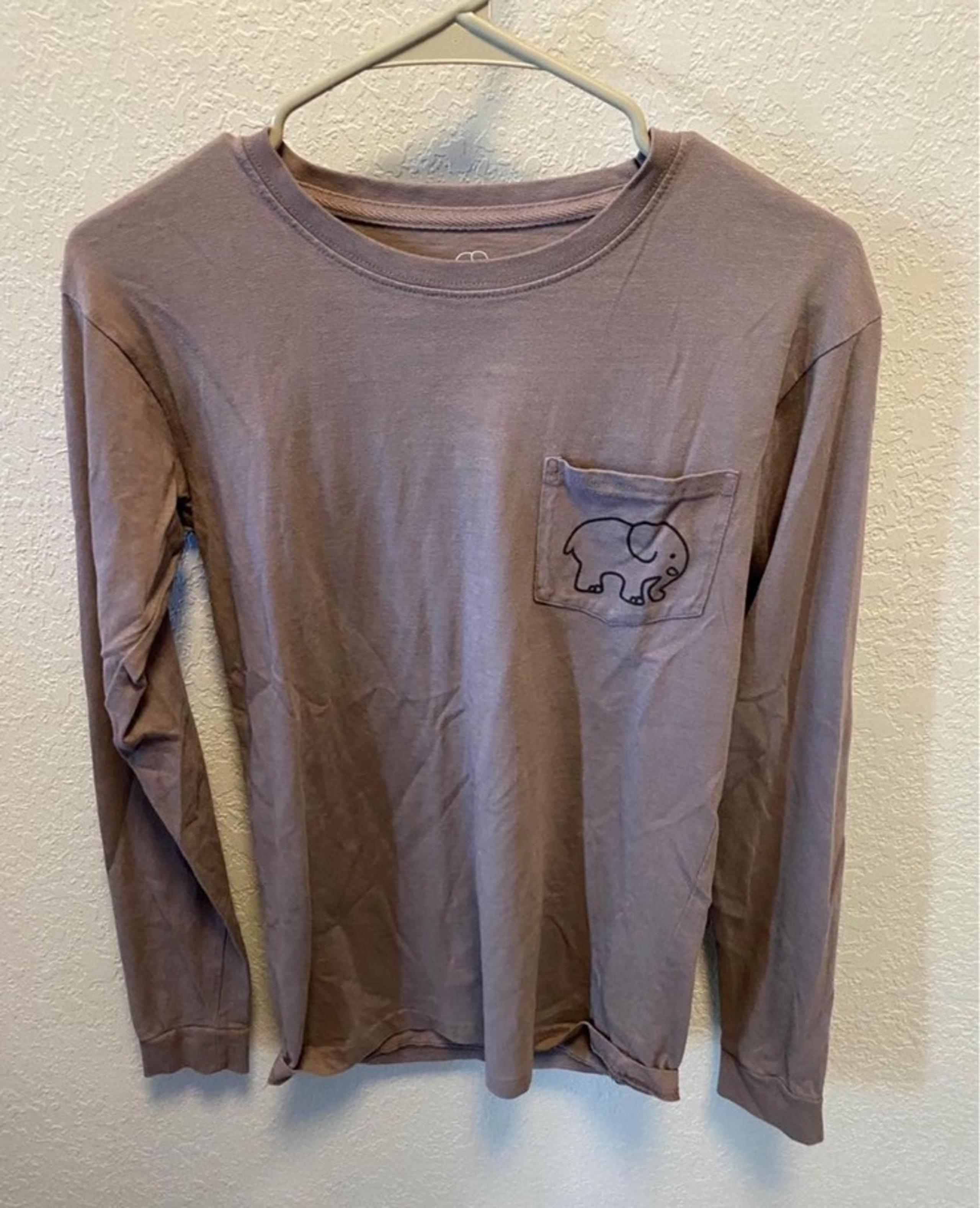 Ivory Ella elephant Long Sleeve Tee Shirt Size XS