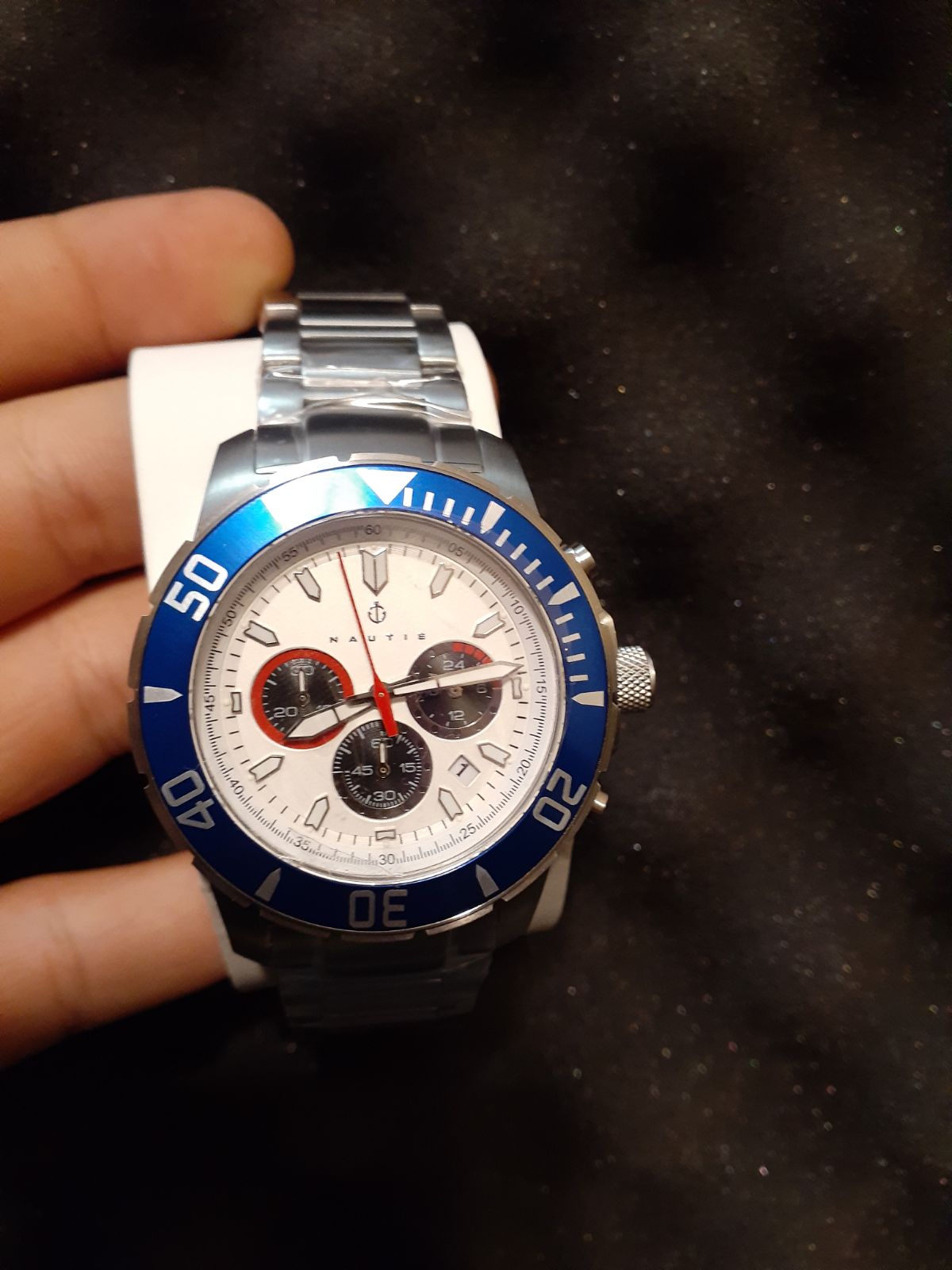 Nautis blue diver watch