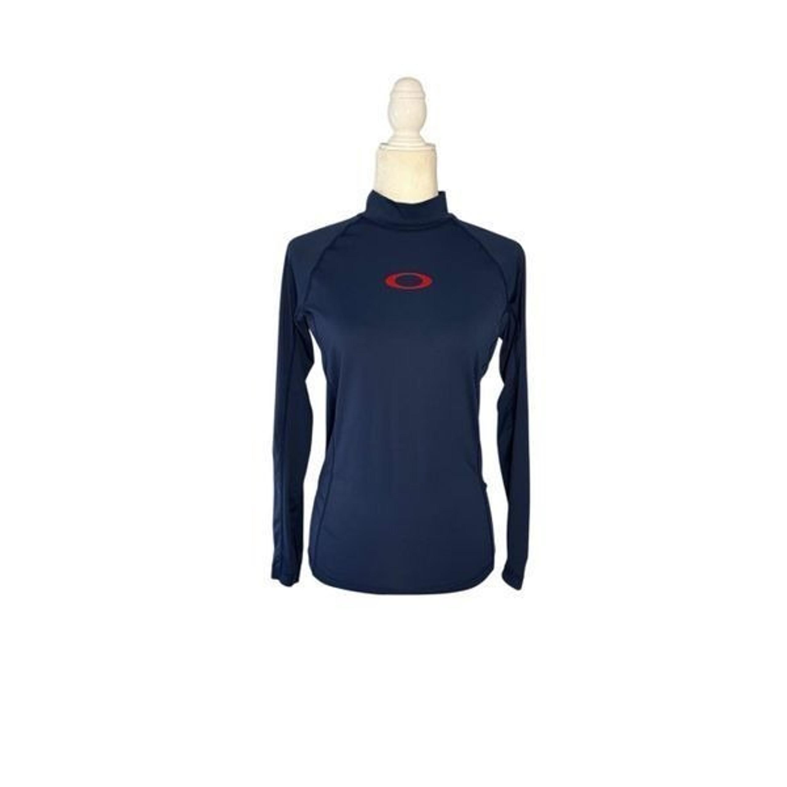 Oakley navy long sleeve rash guard - M