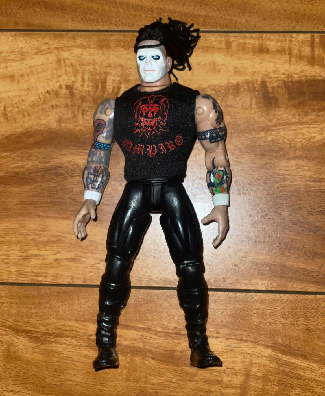 2000 WCW Vampiro Action Figure ToyBiz