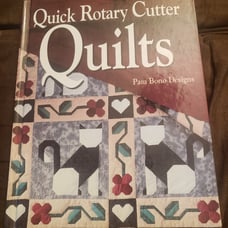 Set of assorted craft books - quilting and afghans