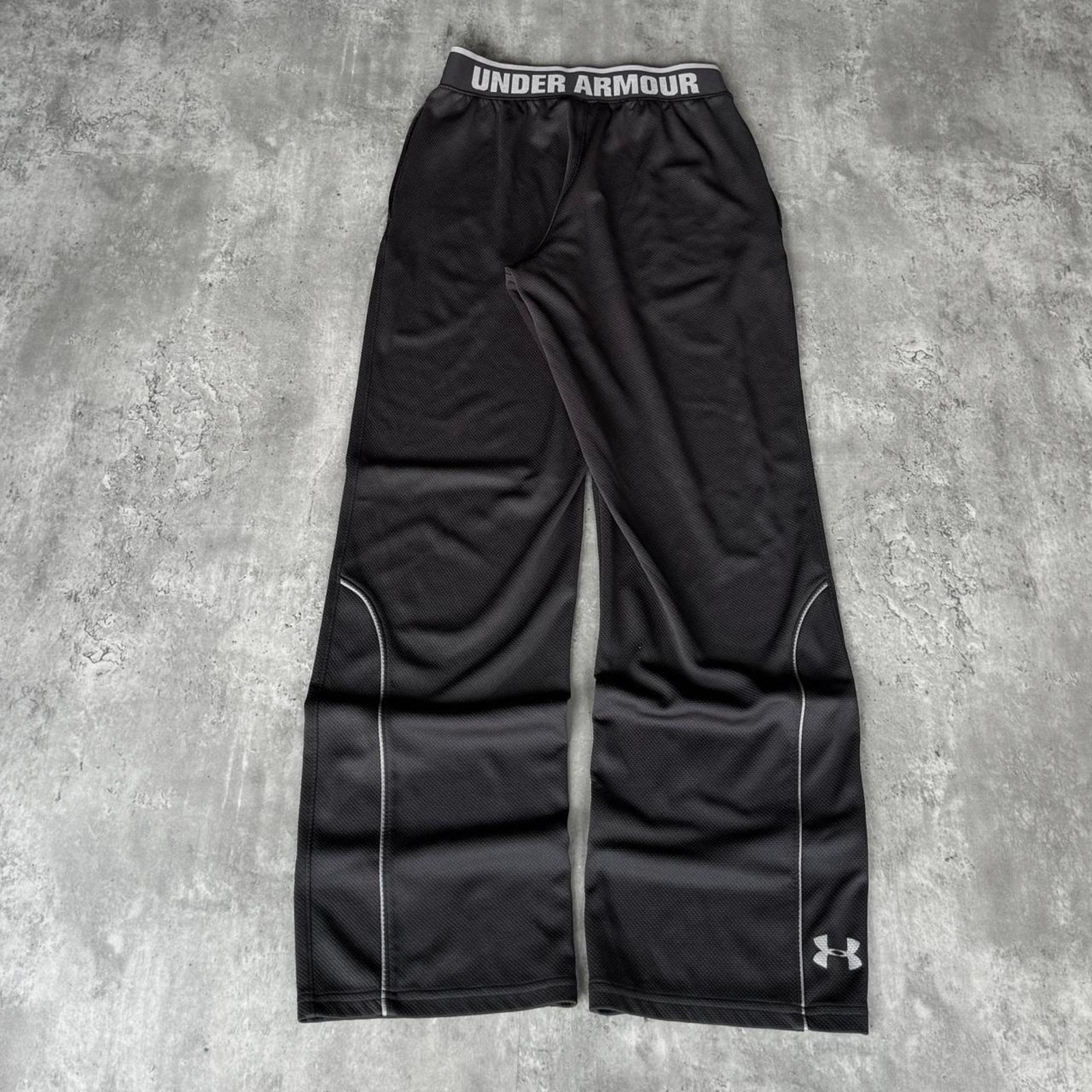 Under Armour Black & Grey Baggy Essential Sweatpants