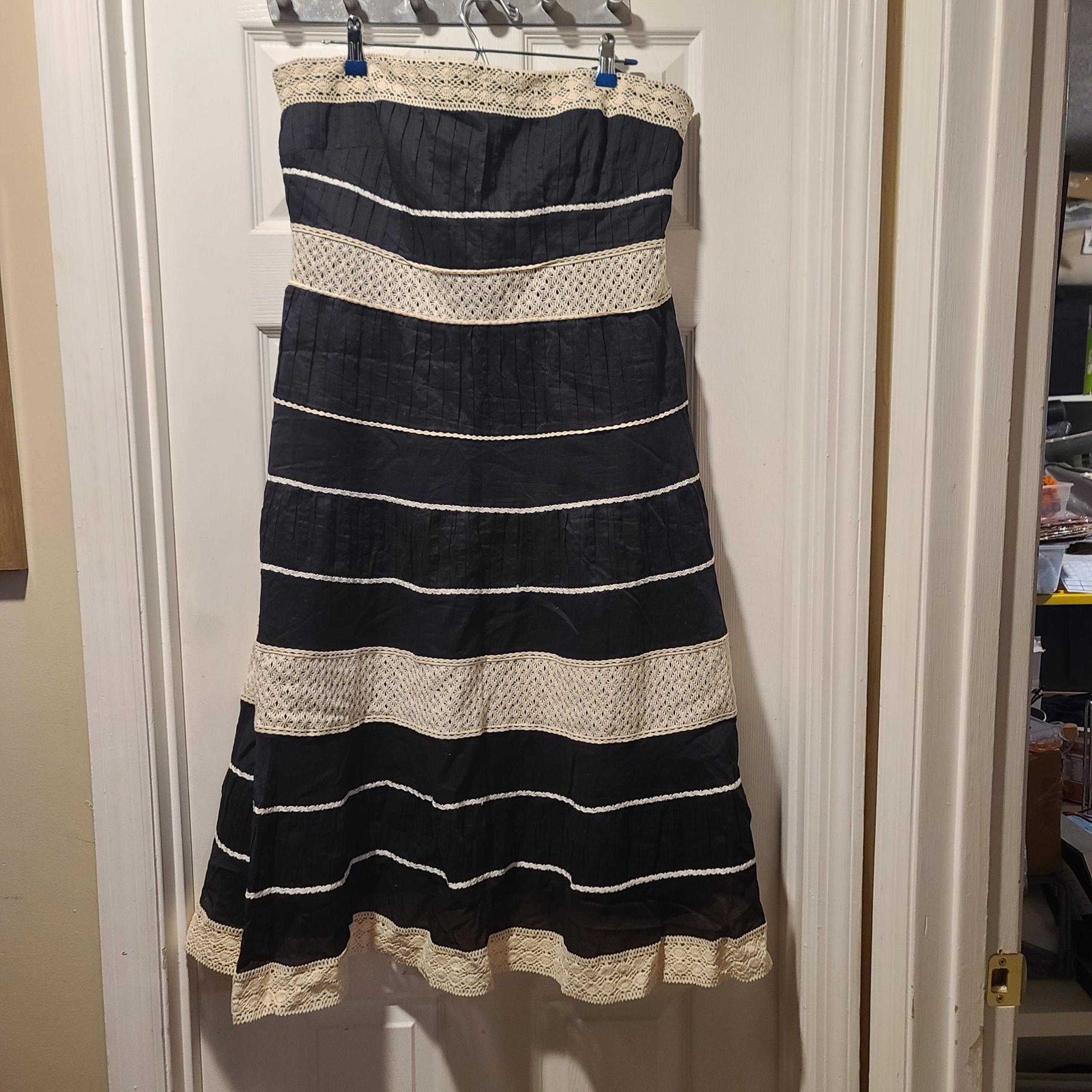 Ann Taylor Dress (A1)