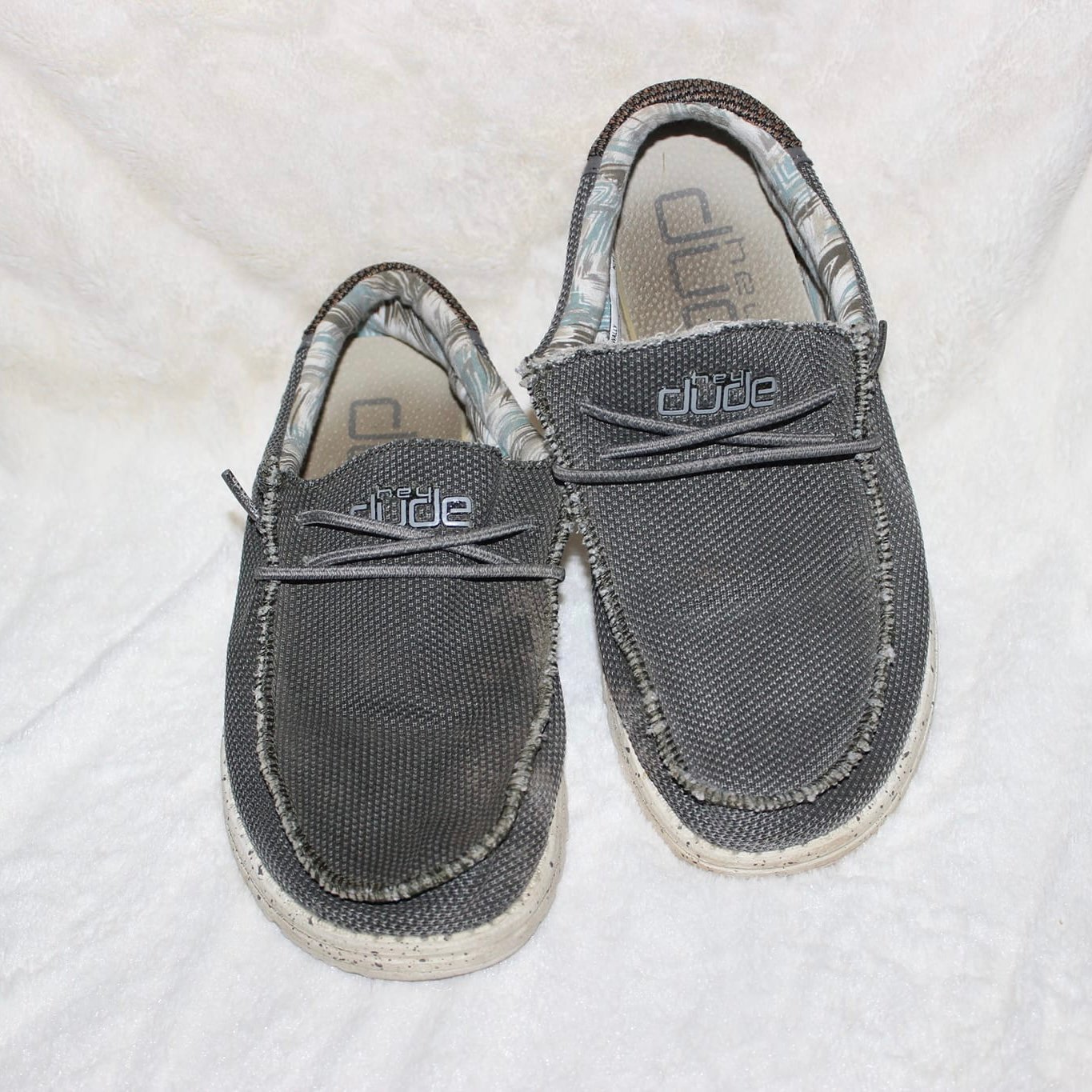 Hey Dude Men’s Wally Kit Musk Size 8 Slip on Loafers.