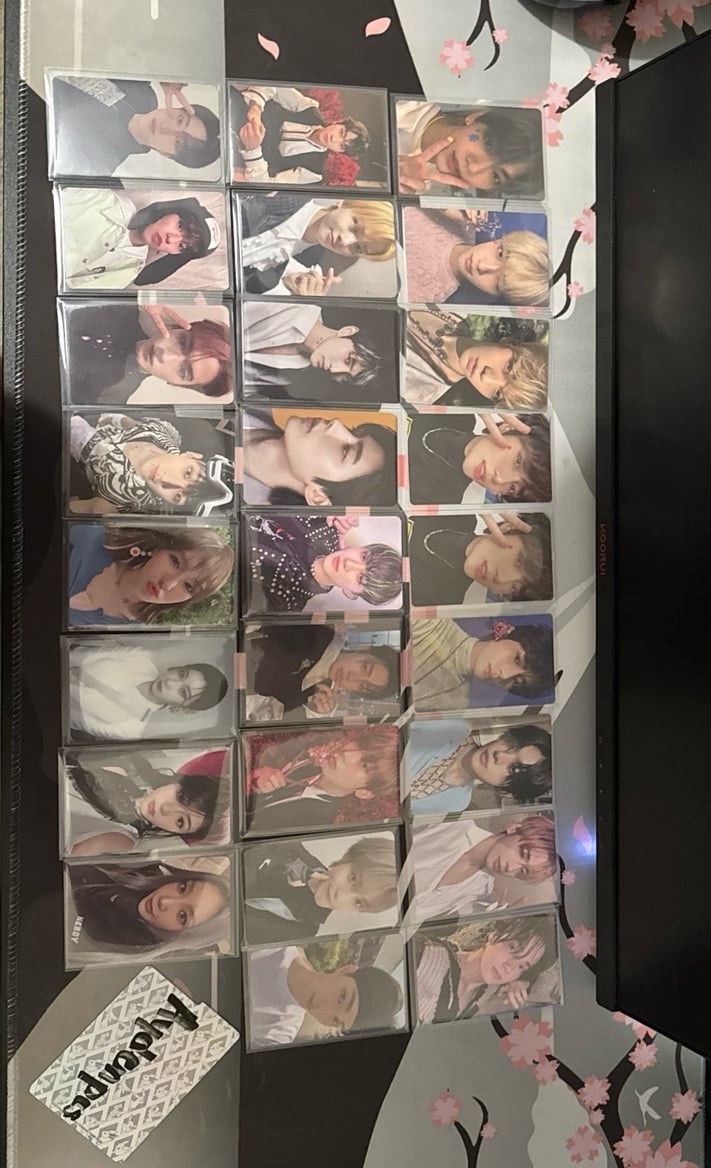 Kpop photocards