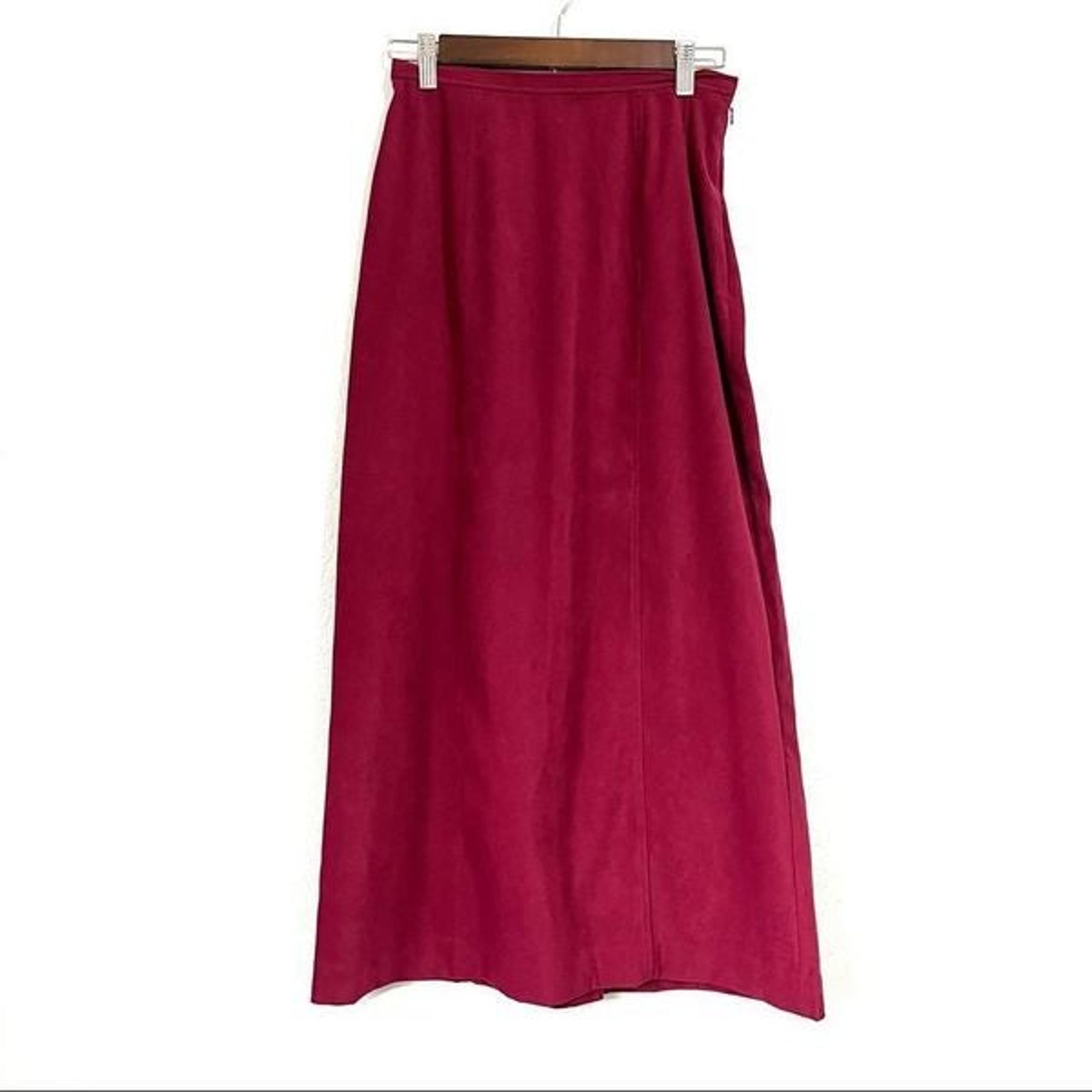 L. L. Bean Red Maxi Skirt Size 4