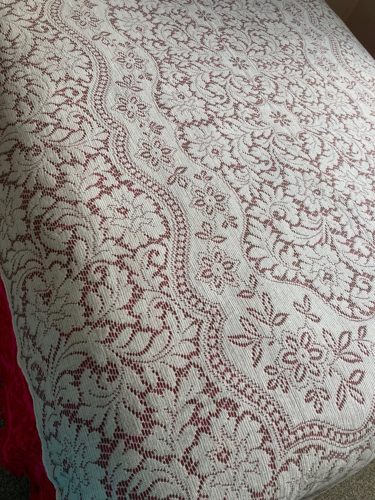 Banquet Size Vintage Lace Tablecloth 106x66