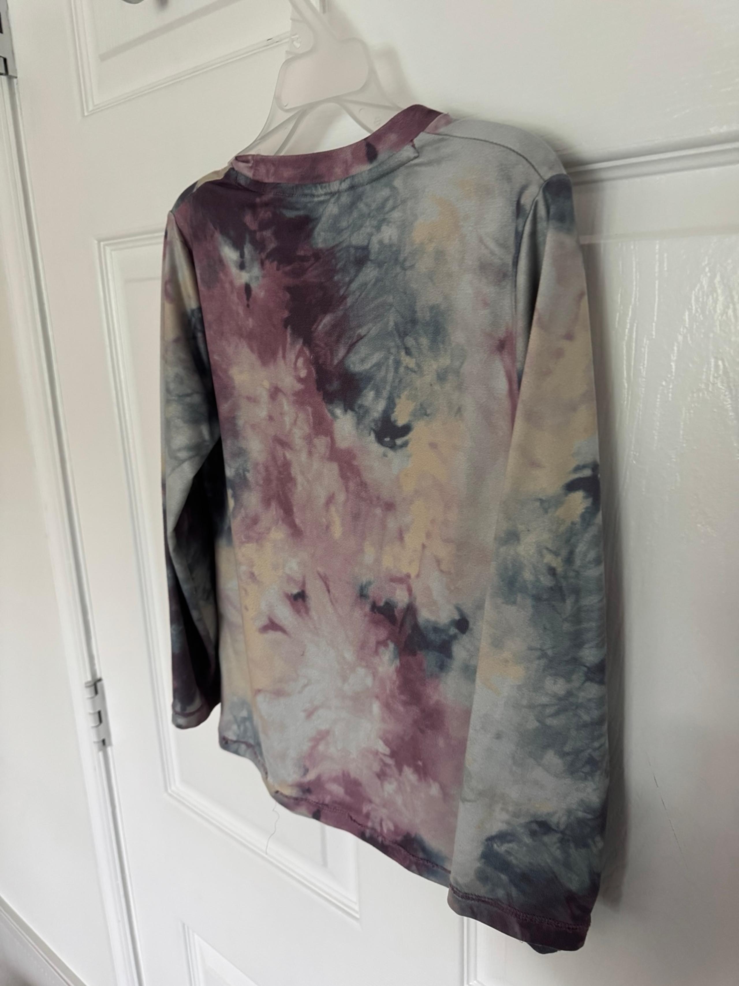 Abercrombie Kids Active Tie-Dye Long Sleeve Shirt – Size 5/6