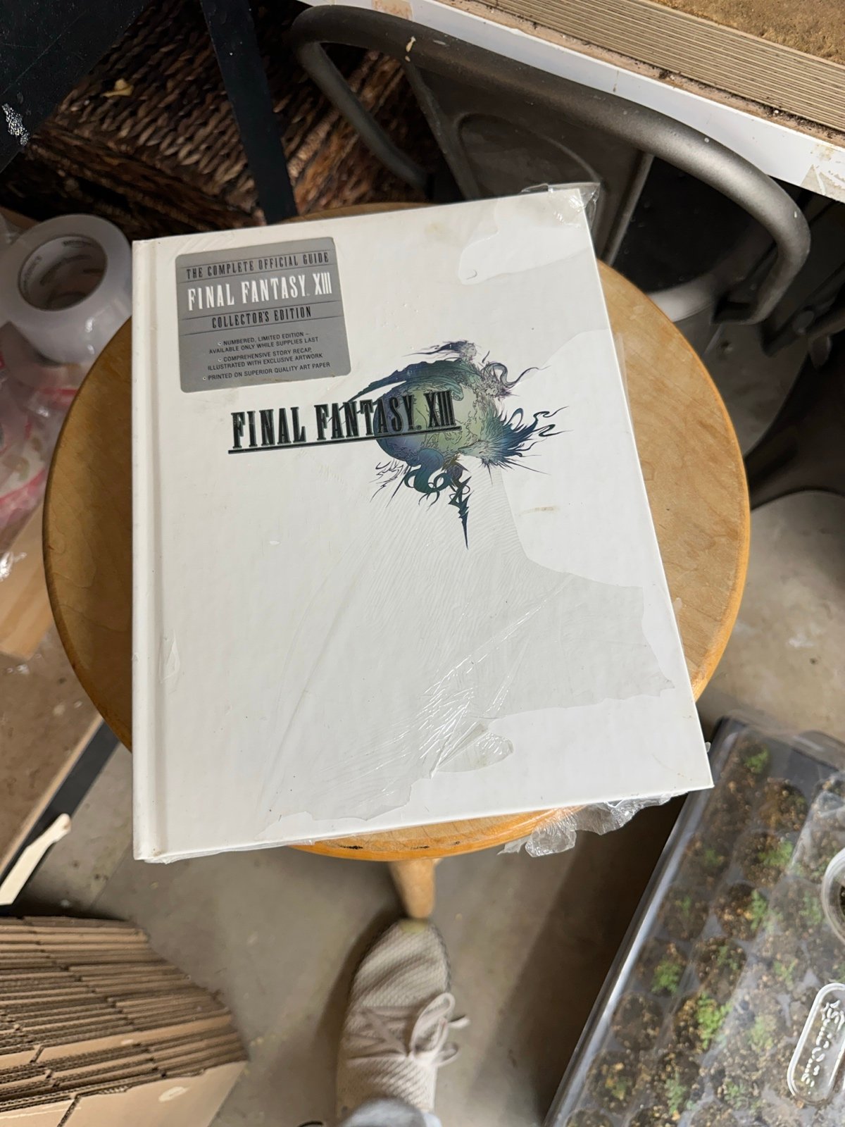 Final fantasy XIII official strategy guide